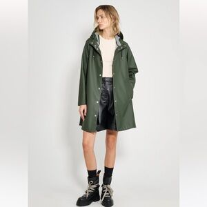 Stutterheim Lightweight Moseback Green Raincoat